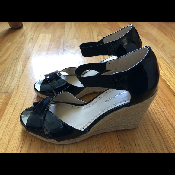 Adrienne Vittadini Wedges | DSW BRAND NEW Adrienne Vittadini Vee Wedge 8.5